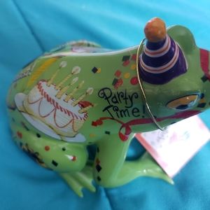 Fanciful Frogs "Hoppy Birthday" figurine